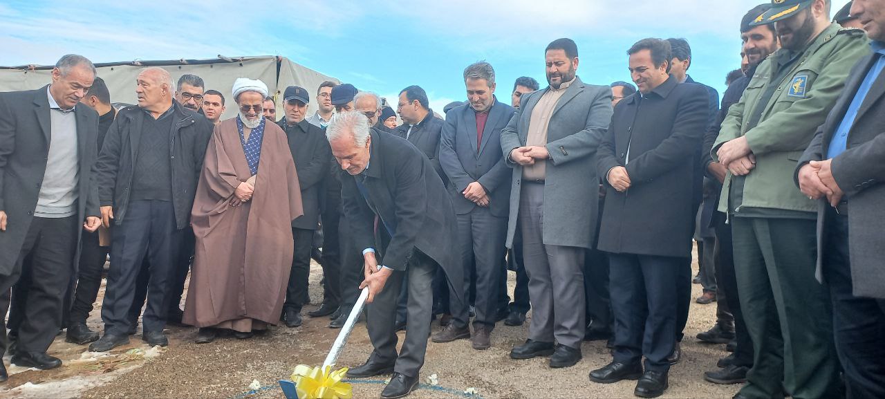 کلنگ زنی ساخت اولین هتل پنج ستاره در شهرستان مرند