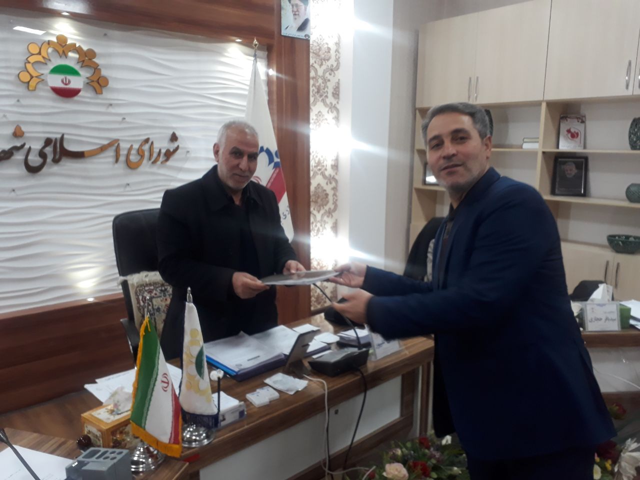 تقدیم بودجه ۳۷۵ میلیارد تومانی پیشنهادی سال ۱۴۰۲ شهرداری مرند