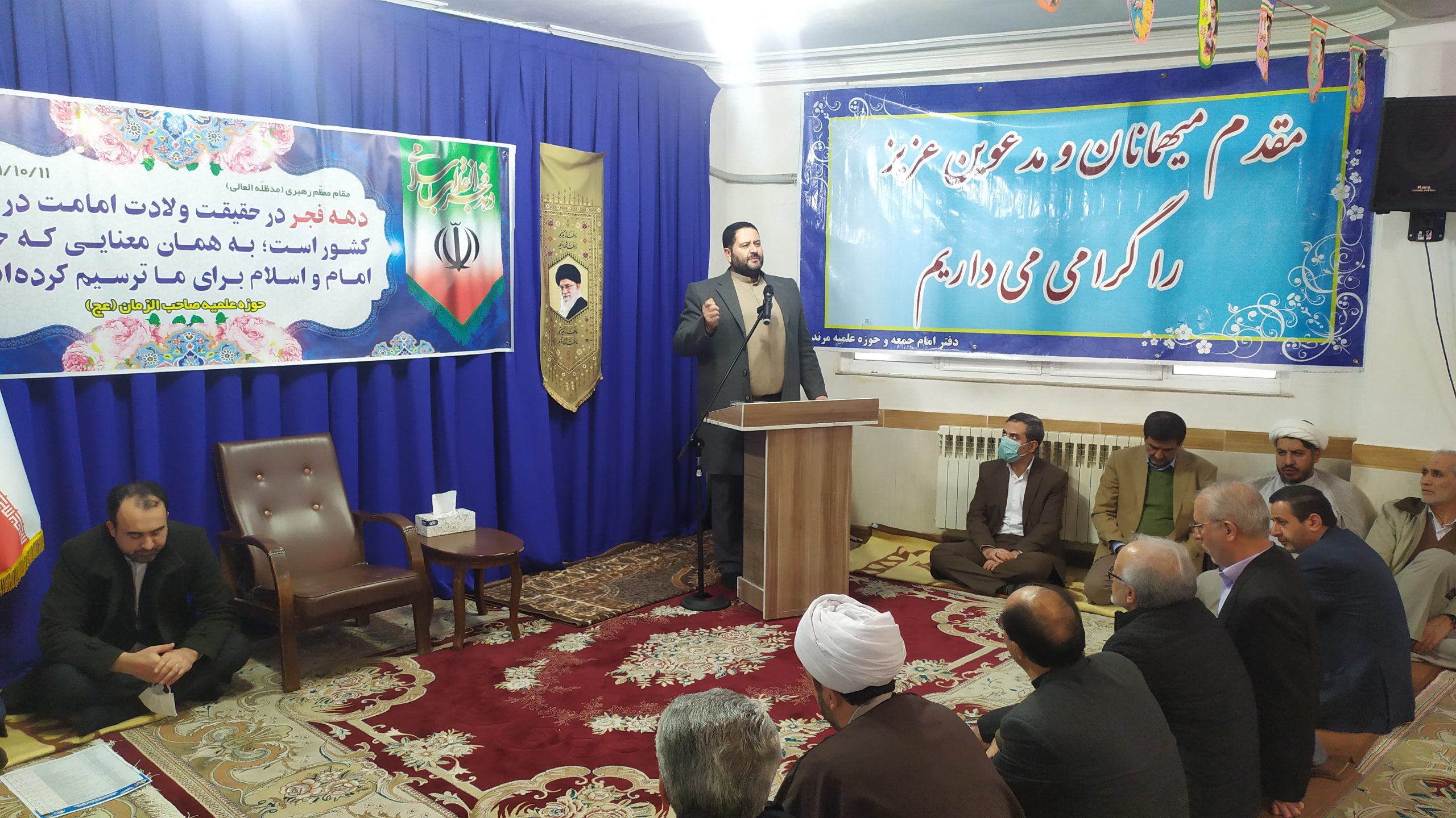 دیدار اعضای شورای اداری شهرستان مرند با امام جمعه این شهر دیدار اعضای شورای اداری شهرستان مرند با امام جمعه این شهر