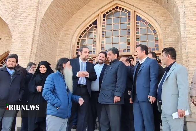 بازدید ضرغامی از بناهای تاریخی شهرستان مرند