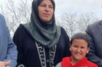 مادر و پسر یا معلم و شاگرد مادر و پسر یا معلم و شاگرد