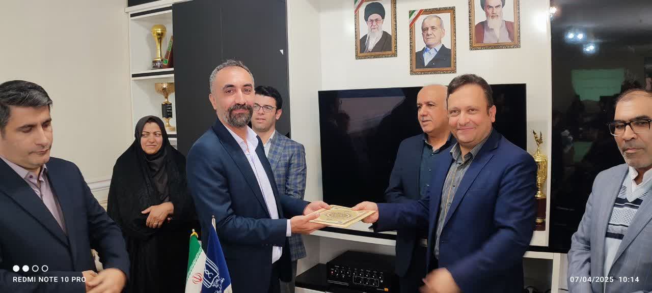 معرفی مدیر جدید شبکه بهداشت و درمان شهرستان مرند