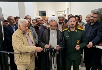 افتتاح نمایشگاه گروهی عکس «حماسه حضور» در مرند