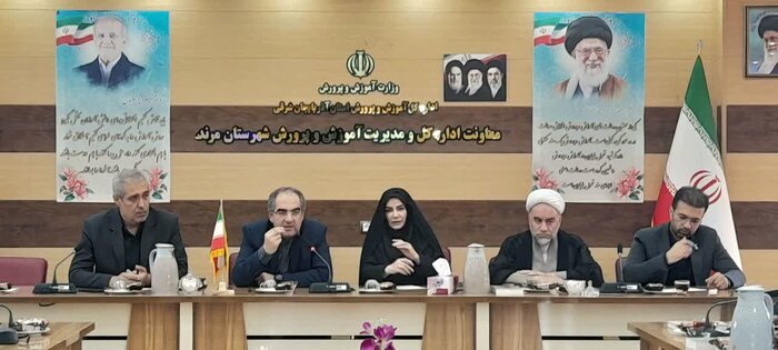 تاکید معاون فرماندار مرند بر هم افزایی دستگاههای اجرایی در اجرای پروژه مهر